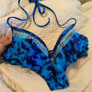 Victoria’s Secret pink bikini top